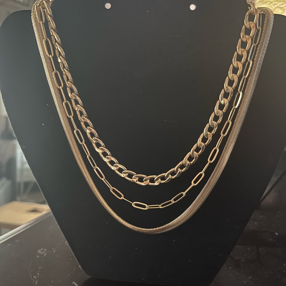 House of Harlow Layered necklace